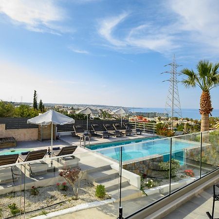 Queen'S Gem Luxury Villa - Heated Jacuzzi & Pool Hersonissos  Dış mekan fotoğraf
