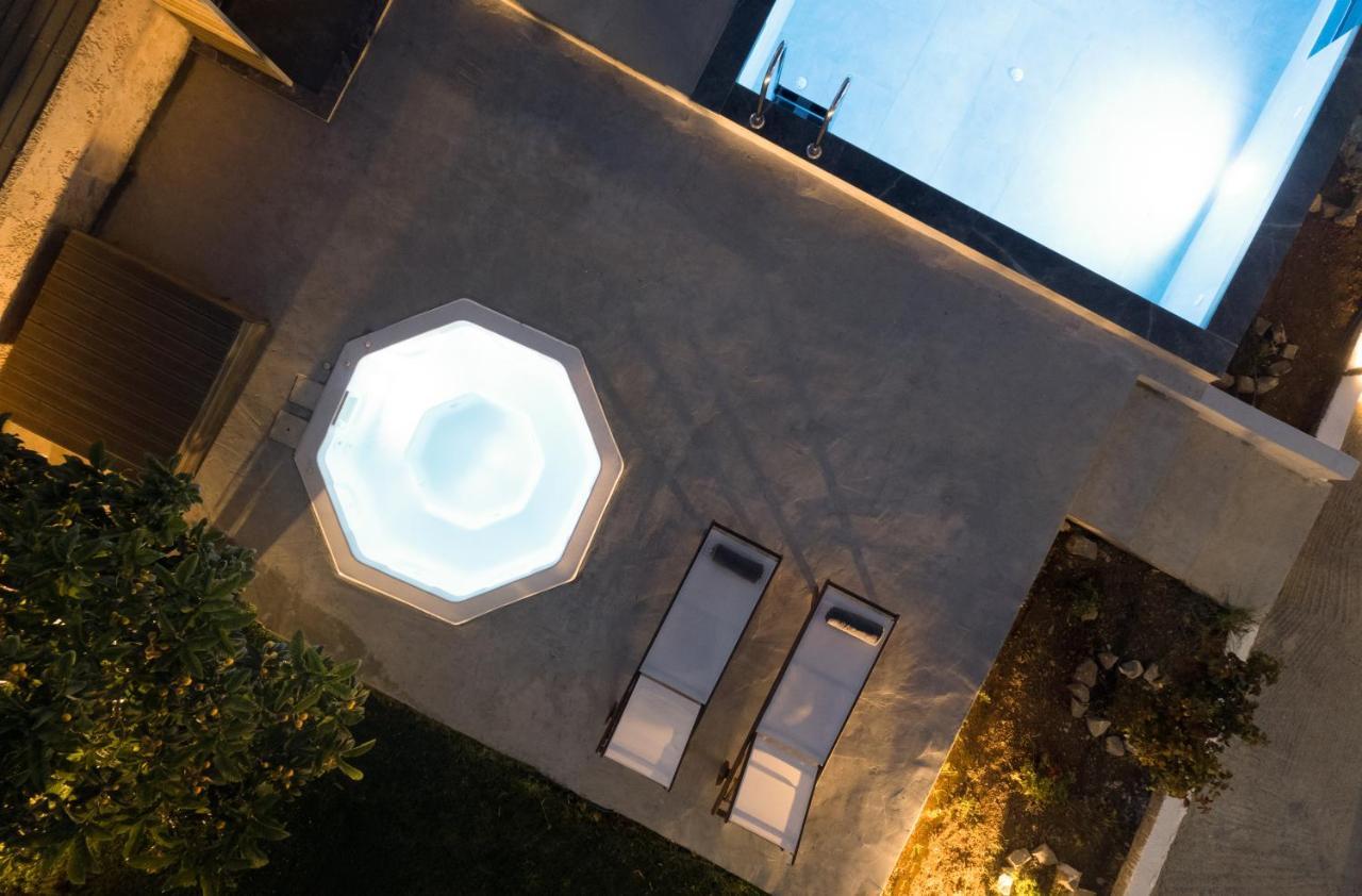 Queen'S Gem Luxury Villa - Heated Jacuzzi & Pool Hersonissos  Dış mekan fotoğraf